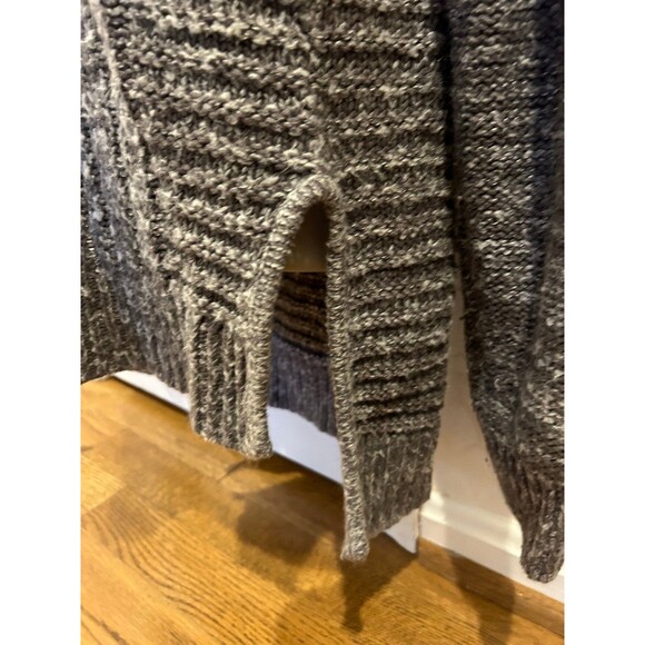 Elle Sweater - S - Picture 2 of 5